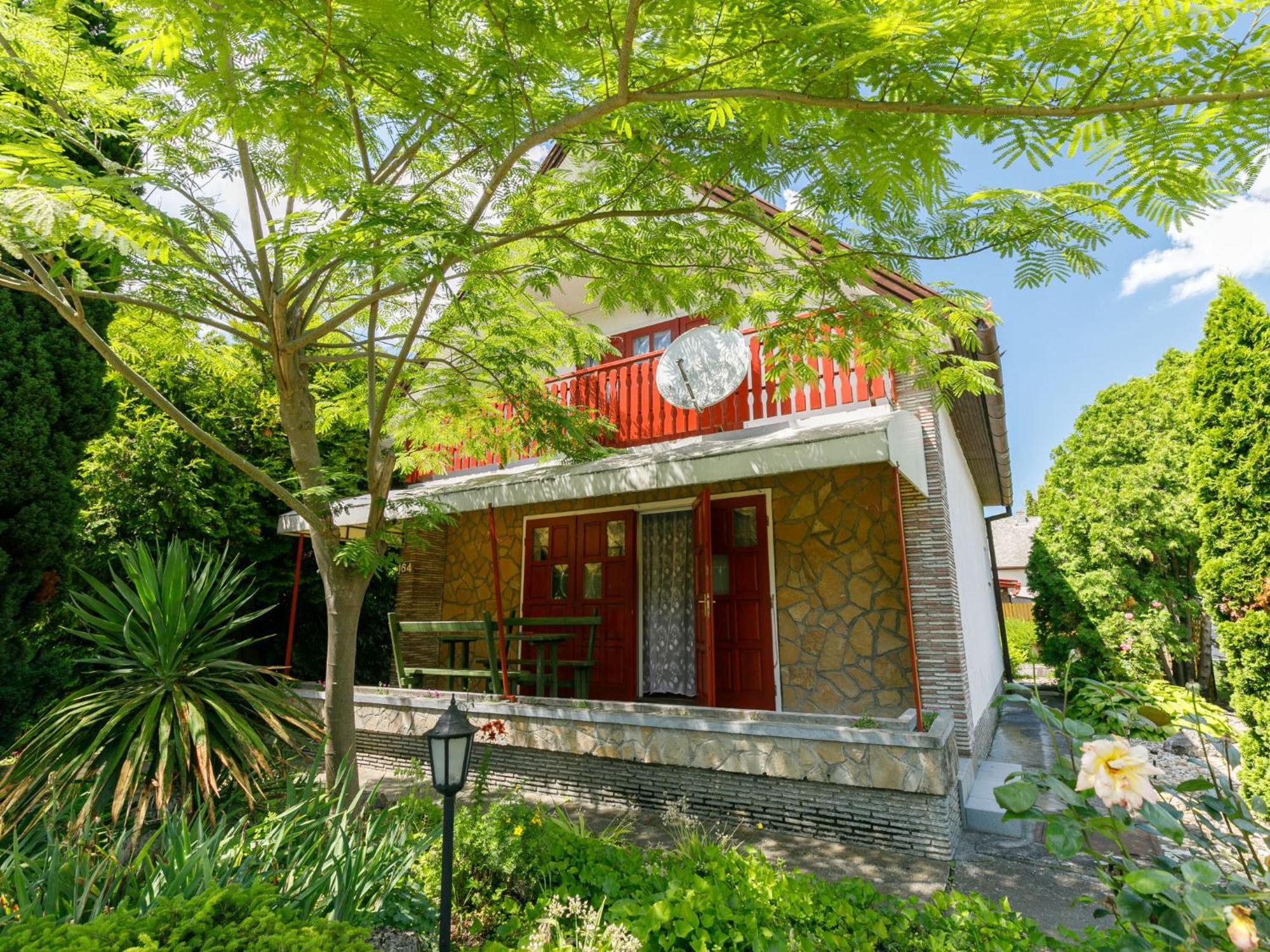Holiday Home Rakoczi - MAF139 Balatonmáriafürdő Zewnętrze zdjęcie